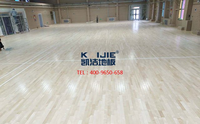 保養篇：籃球場木地板的漆面要如何保養？-籃球木地板