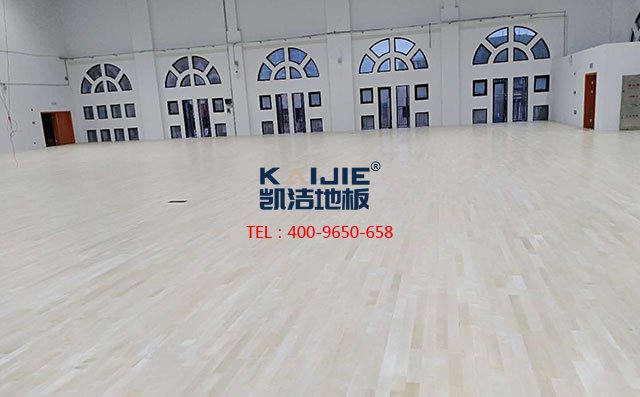 籃球場木地板有色差是正?，F象嗎？-籃球場木地板