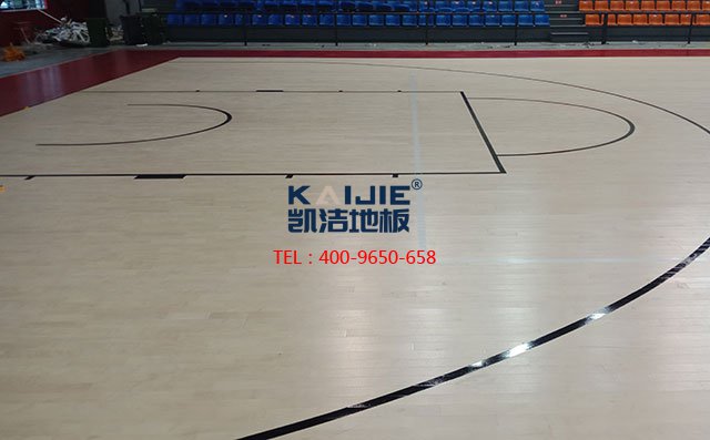 湖南工業(yè)職業(yè)技術(shù)學(xué)院體育館運動木地板項目案例——凱潔地板