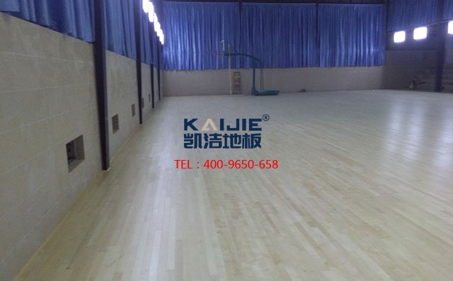 專用籃球館木地板的要求和特點(diǎn)，你了解多少——凱潔地板
