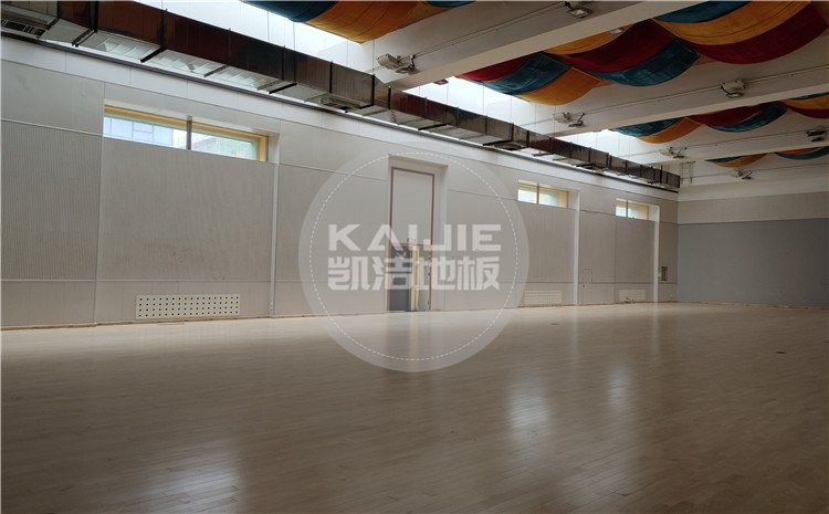 北京回龍觀育新學(xué)?；@球館木地板項(xiàng)目