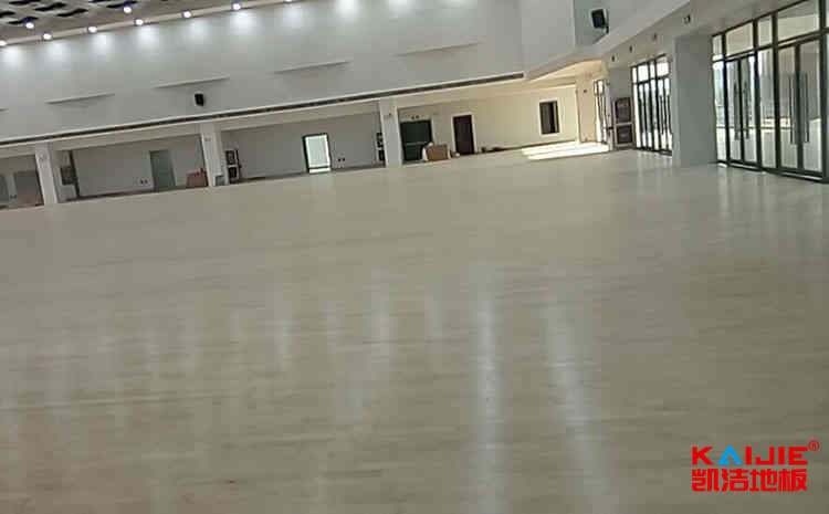 沈陽舞臺(tái)木地板施工工藝